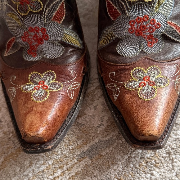 Old Gringo Embroidered Floral Brown Western Boots “Bonnie” - Picture 2 of 8